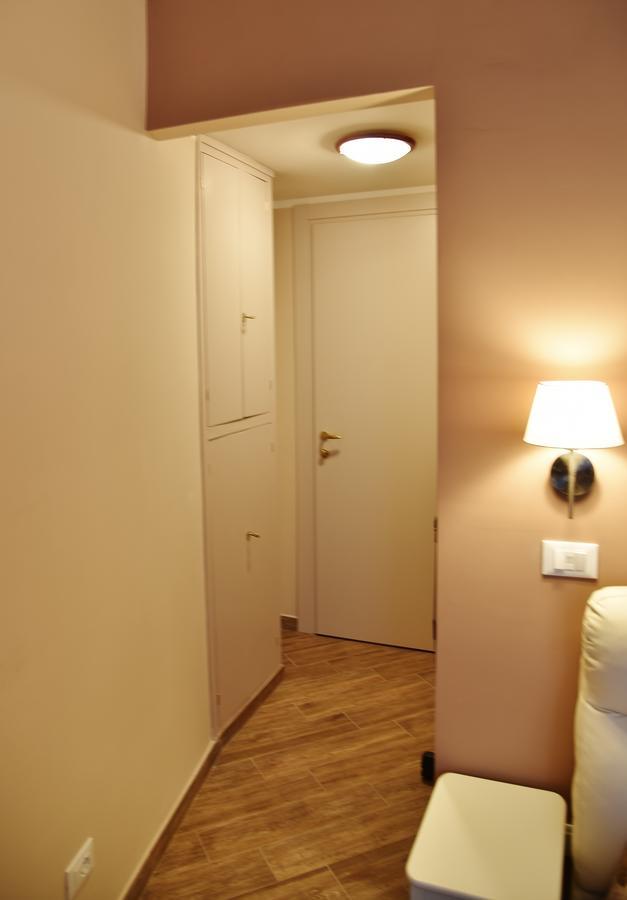 Fabio Guest House Deluxe Rome Buitenkant foto